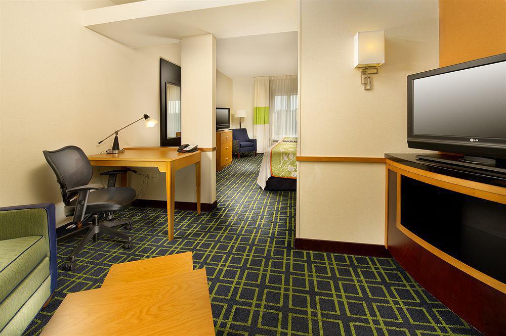 Fairfield Inn & Suites Chattanooga I-24/Lookout Mountain Room photo